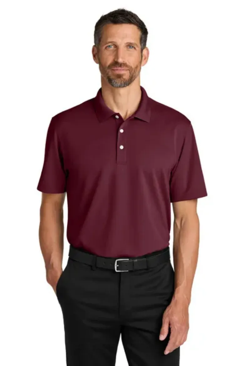 K845_clubburgundy_model_front.jpg