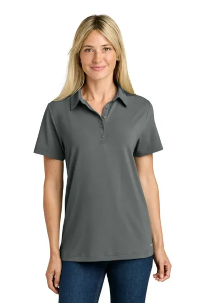 NF0A8GE1_smokedpearlgrey_model_front.jpg